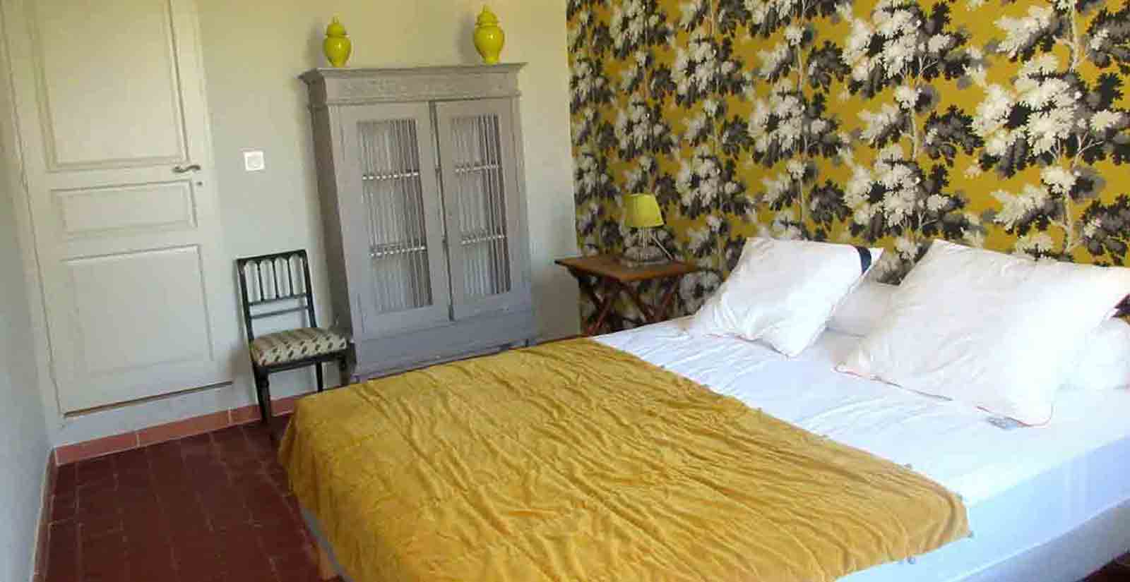 Réhabilitation Mormoiron aménagement chambre
