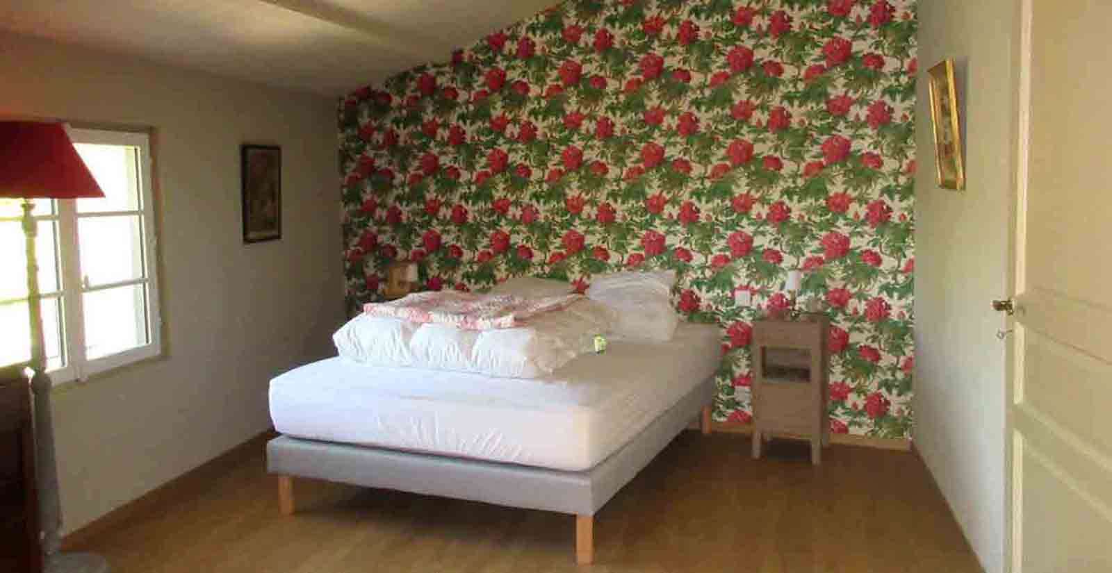 Réhabilitation Mormoiron aménagement chambre