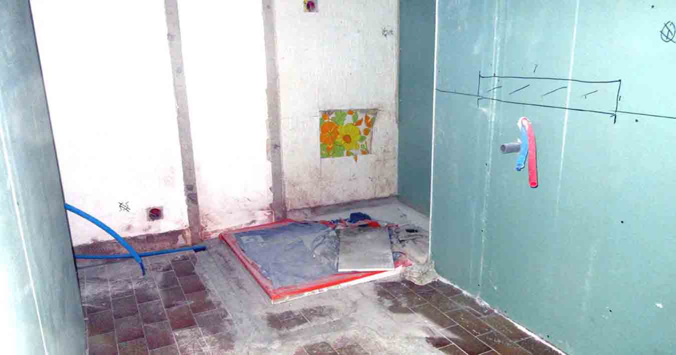 Salle de bain avant renovation